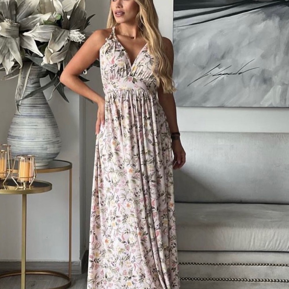 Beautiful flower maxi dress with sexy open back